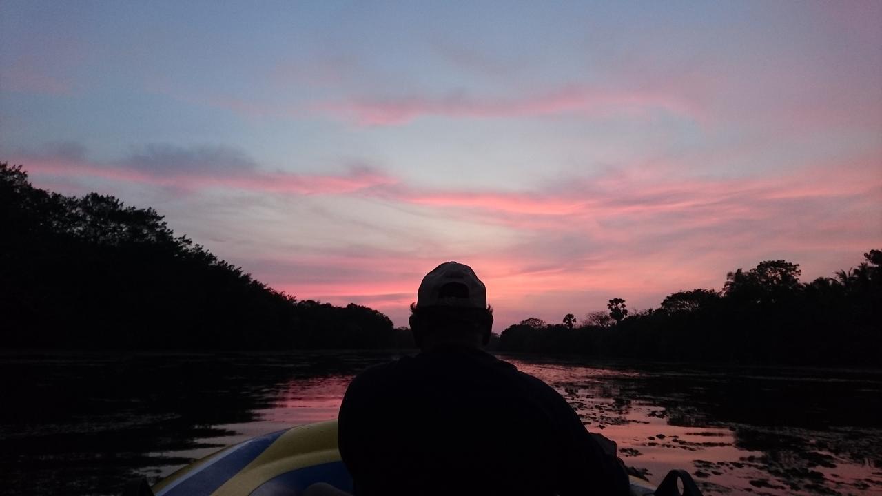 The Backwaters Lodge Wilpattu Exteriér fotografie